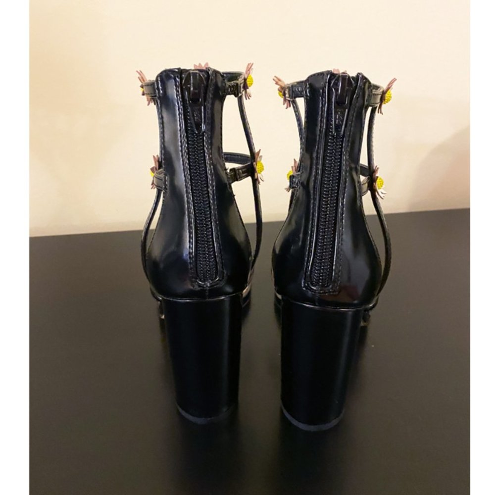 BCBGeneration Heels Black Shoes 6.5 - Picture 3 of 5